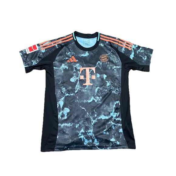 adidas Other - Bayern Munich | Men’s Large “Camo Edition” Jersey